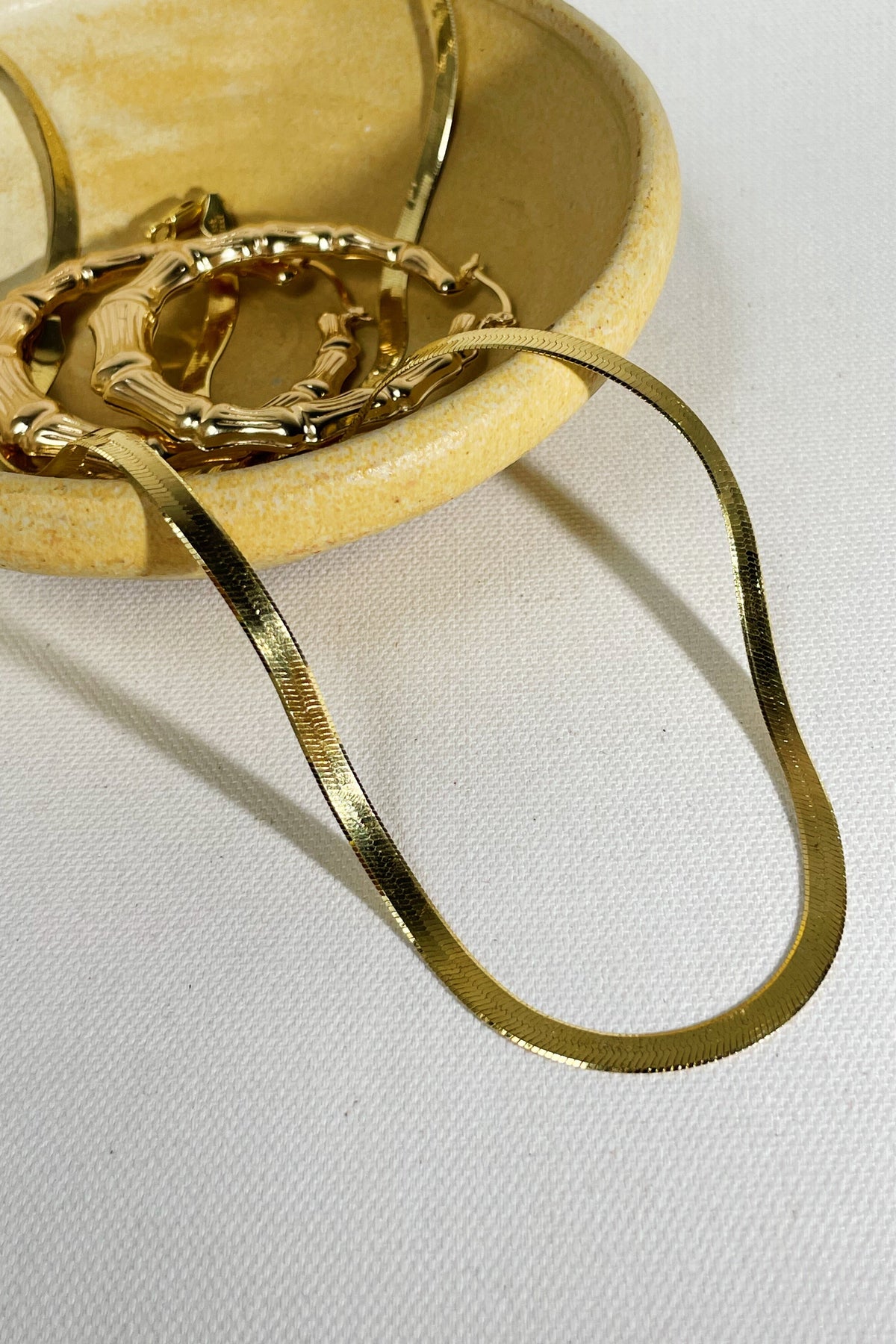 Herringbone Chains