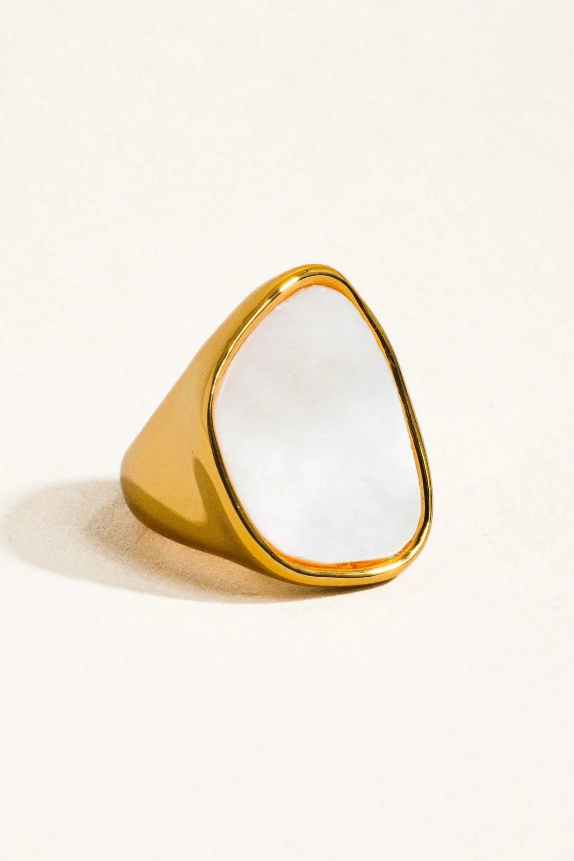 Minimalist Drop