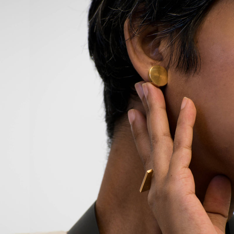 Minamalist Gold Plate Ear Studs