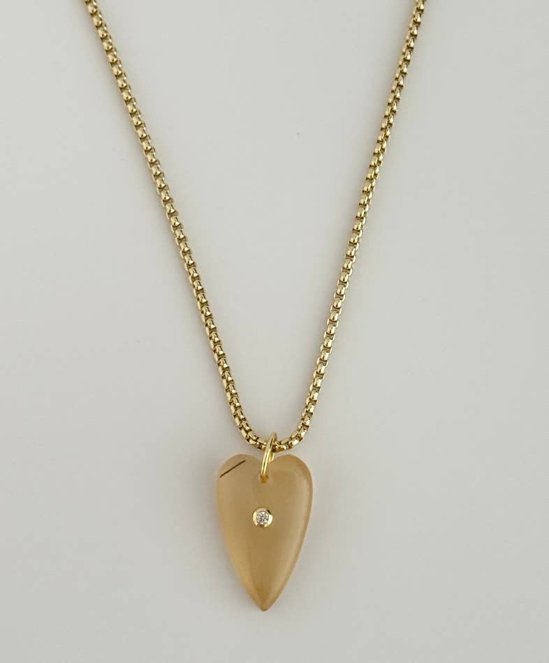 Amour Libre Necklace 