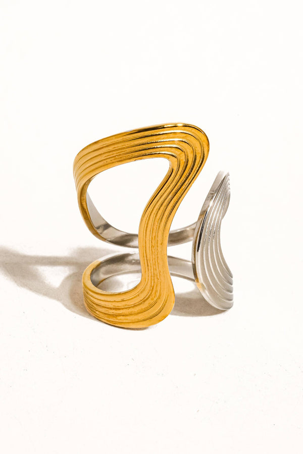 Wavy Abstract Ring