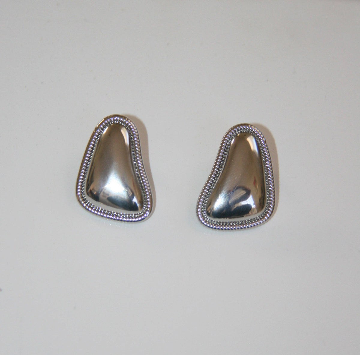 BO Sculptural Studs