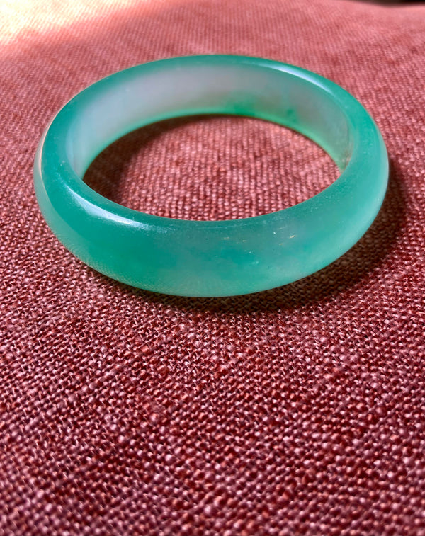 Quartizite Stone Bangle