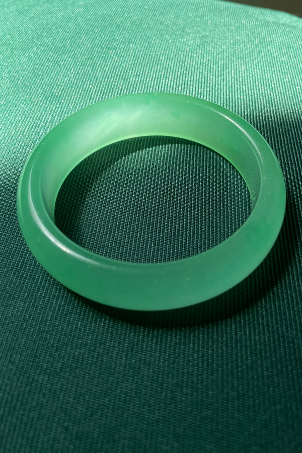 Quartizite Stone Bangle