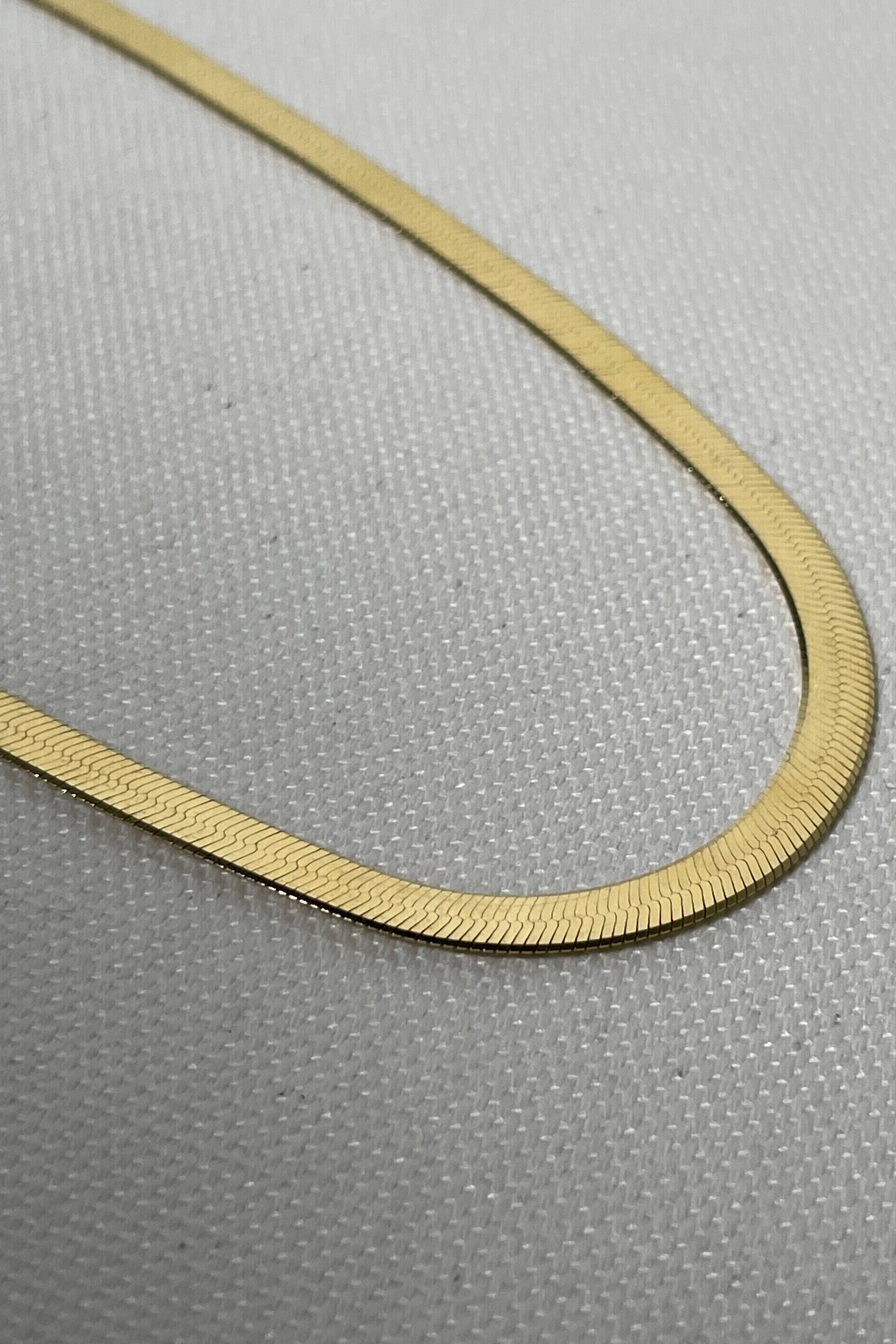 Herringbone Chains