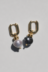 Lola Hoops